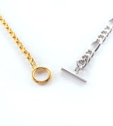 BICOLOR IRREGULAR FIGARO CHAIN NECKLACE