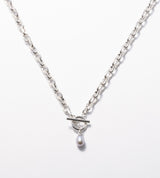 LINK CHAIN GRAY PEARL CHARM NECKLACE