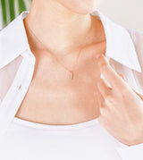 MINIMAL DIAMONDS LINE NECKLACE