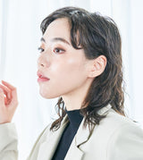 K10YG BAR PIERCED EARRING (SINGLE)