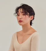 MINIMAL DIAMONDS LINE NECKLACE