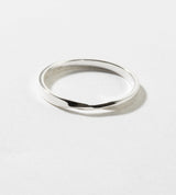 STRAIGHT FLAT ONE TWIST RING