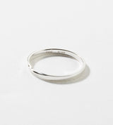 STRAIGHT FLAT ONE TWIST RING
