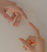 STRAIGHT FLAT ONE TWIST RING