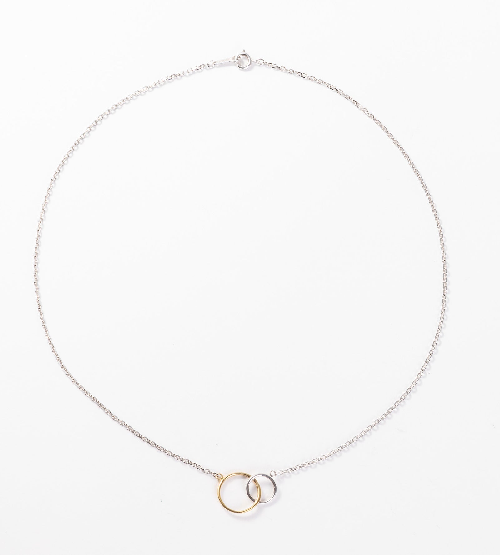 BICOLOR CIRCLE NECKLACE - tsui