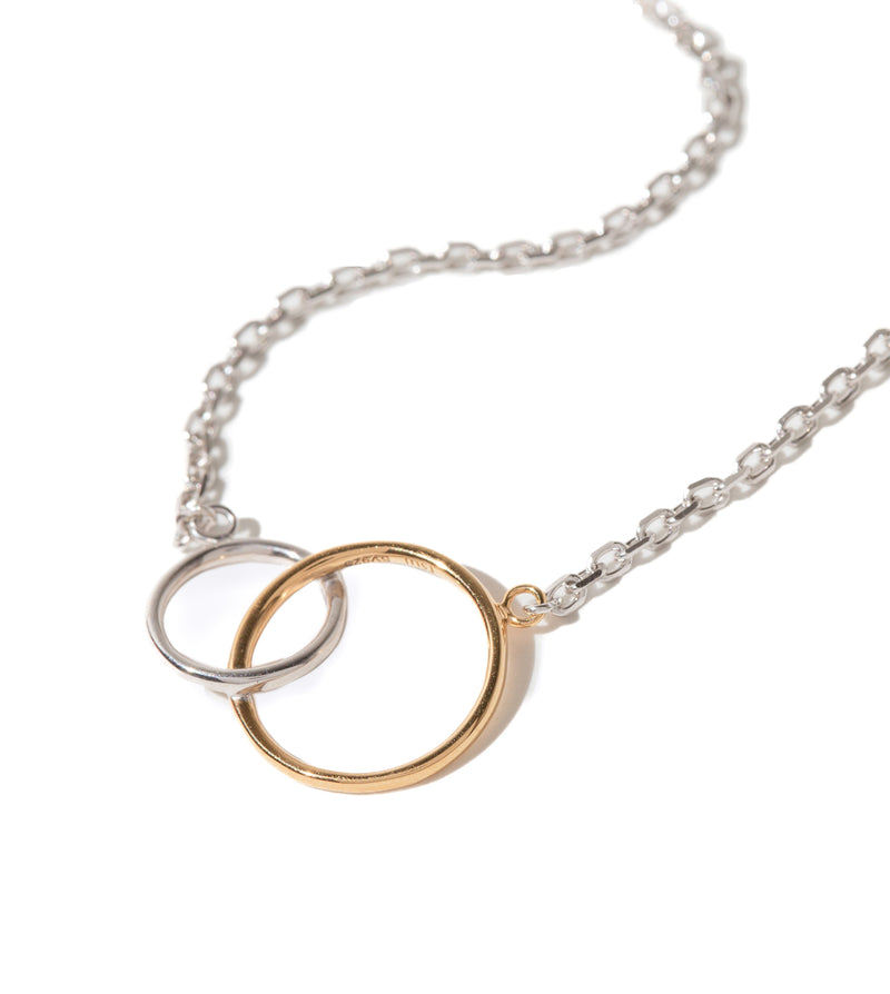 BICOLOR CIRCLE NECKLACE