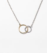 BICOLOR CIRCLE NECKLACE