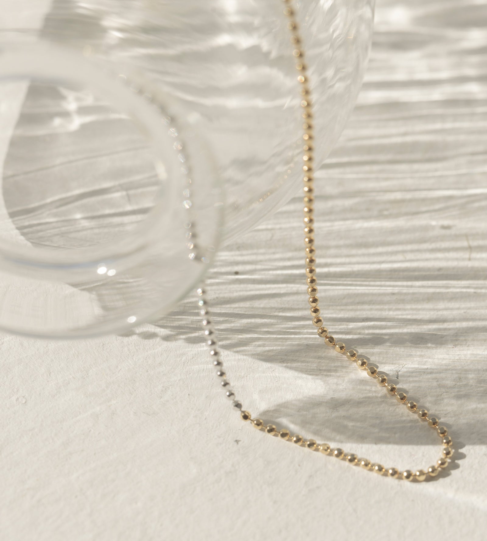 PIXEL CHAIN NECKLACE