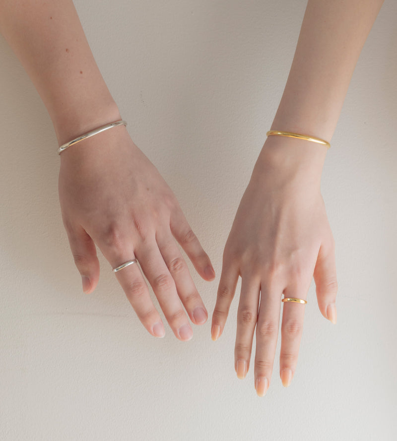 PLAIN BANGLE - tsui