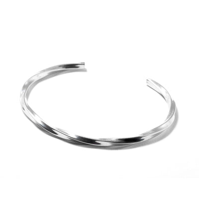 TWIST BANGLE