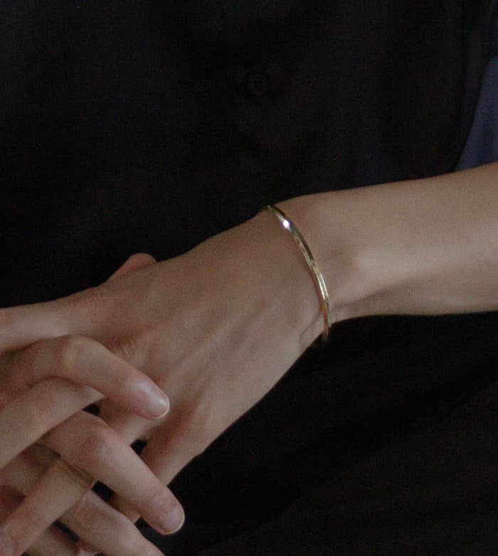 TRAPEZOID BANGLE