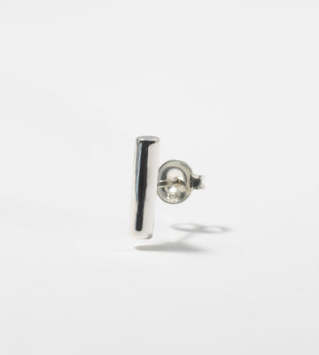 バー ピアス（シングル）
