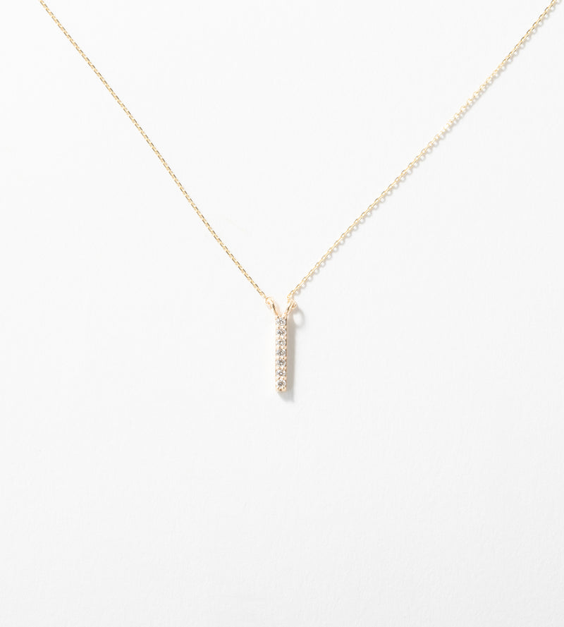MINIMAL DIAMONDS LINE NECKLACE