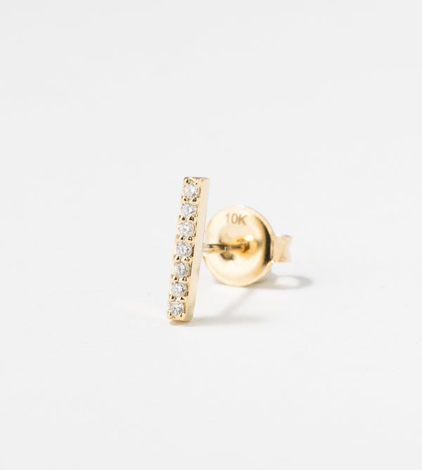 DIAMONDS LINE PIERCED EARRING（SINGLE）