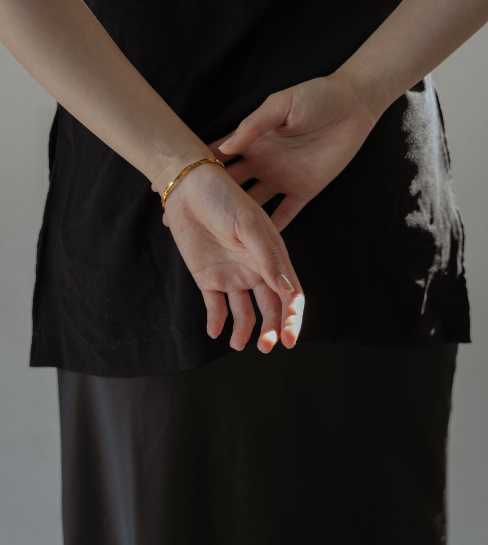 tsui バングルツイスト　ゴールド【専用】 TWIST BANGLE - tsui