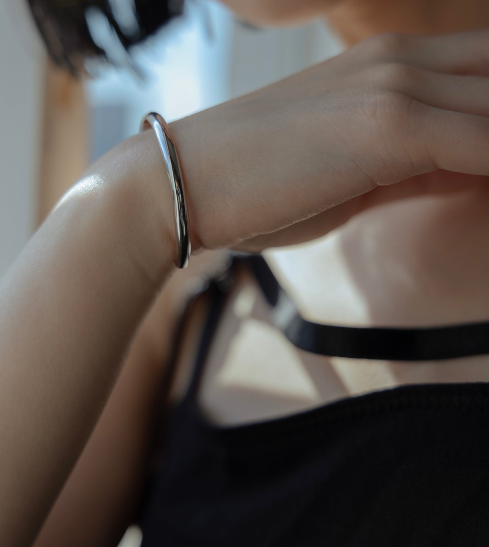 TRAPEZOID BANGLE