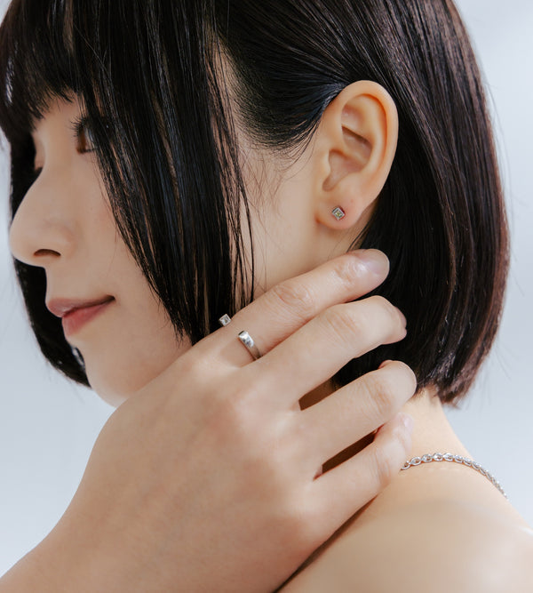 tsui(ツイ)【公式】｜「対になる」が由来。ペアでも使えるアクセサリー