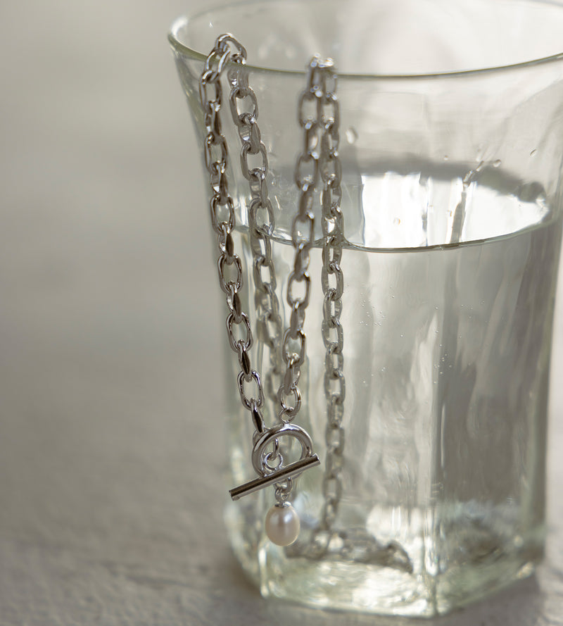 LINK CHAIN PEARL CHARM NECKLACE - tsui