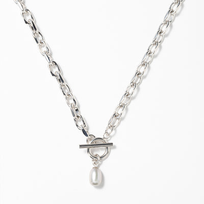 LINK CHAIN GRAY PEARL CHARM NECKLACE