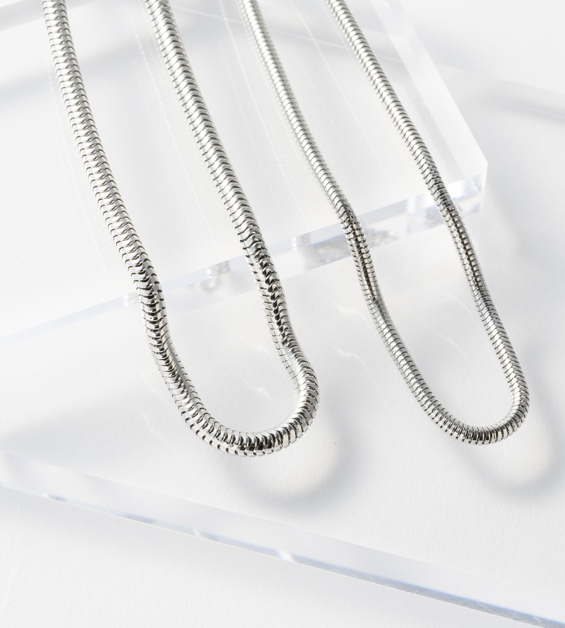 FINE STAINLESS SNAKE CHAIN ANKLET