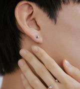 キューブ ピアス （シングル）