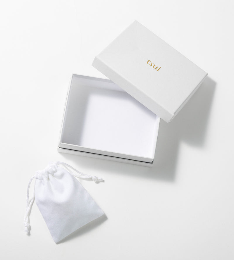 Gift Wrapping 3-Piece Set – Pure White & Gold