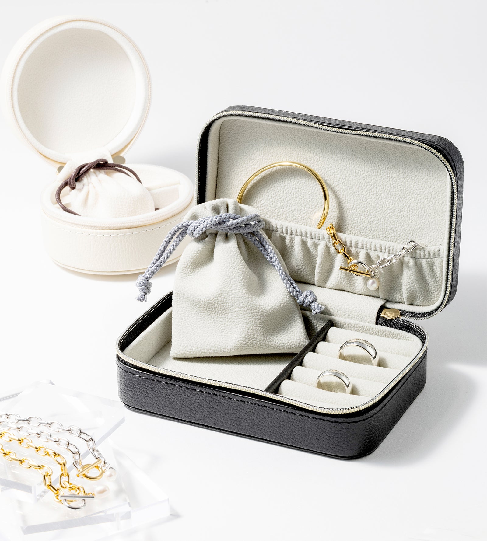 JEWELRY POUCH (SQUARE)