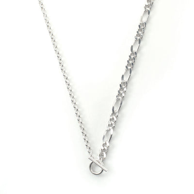 IRREGULAR  FIGARO CHAIN NECKLACE