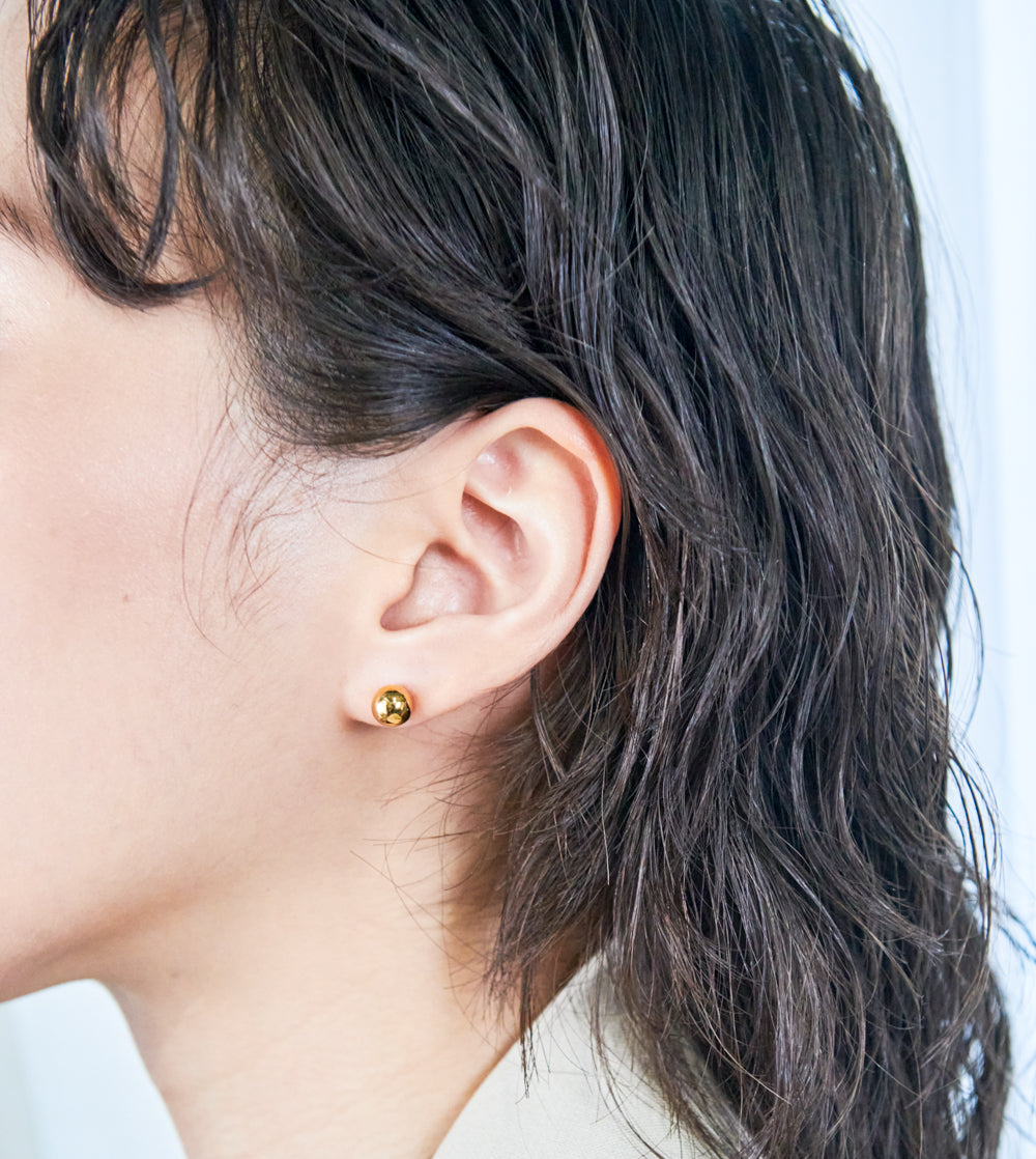 ボール ピアス（シングル）